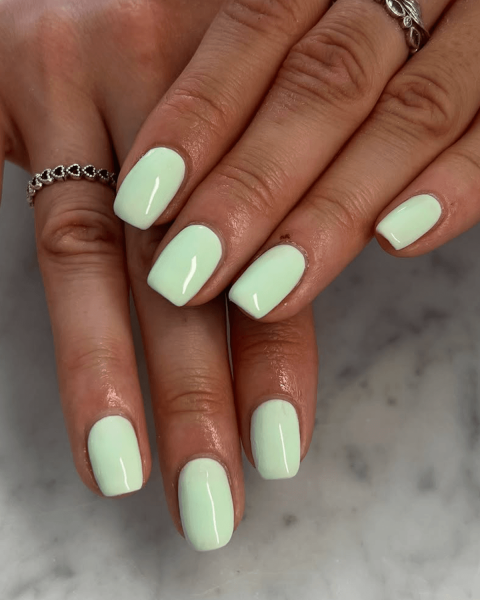 Short square mint nails